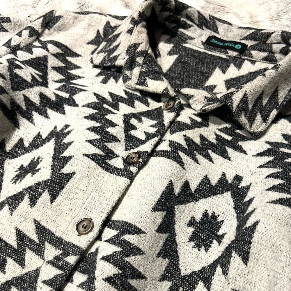 Sterling Kreek Wool Aztec Print Button-Up Jacket - Black & Cream 2X - Picture 2 of 5